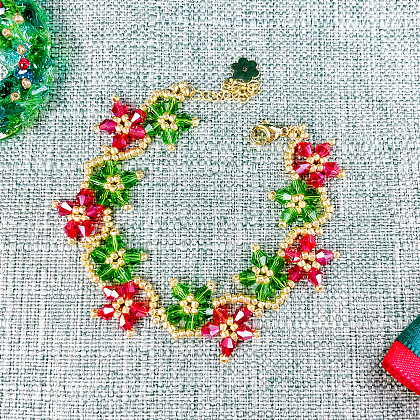 PandaHall Selected idea per un braccialetto natalizio con fiori di perline colorati-8