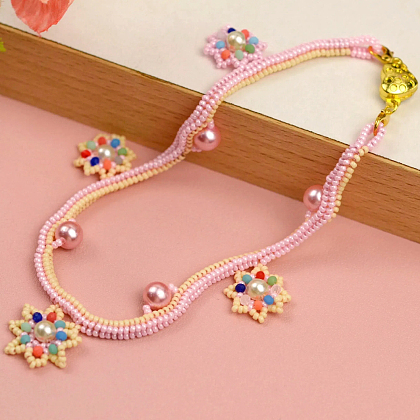 Розовое цветочное ожерелье из бисера с бусинами и стеклянными бусинами