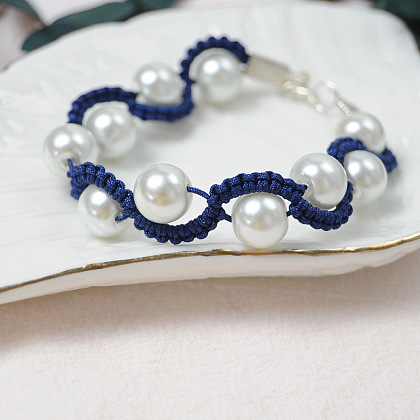 PandaHall Selected Anleitung zum Perlenarmband aus geflochtenem Seil