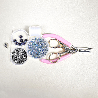 Граненый браслет из стеклянных бусин-2