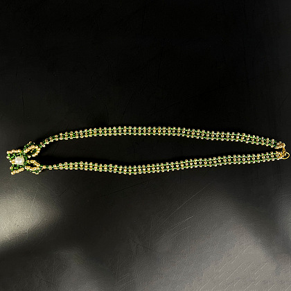 PandaHall Selected Tutorial zur Halskette mit Schleife aus Saatperlenperlen-7