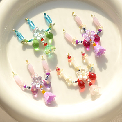 Красочный подсвечник из бусин