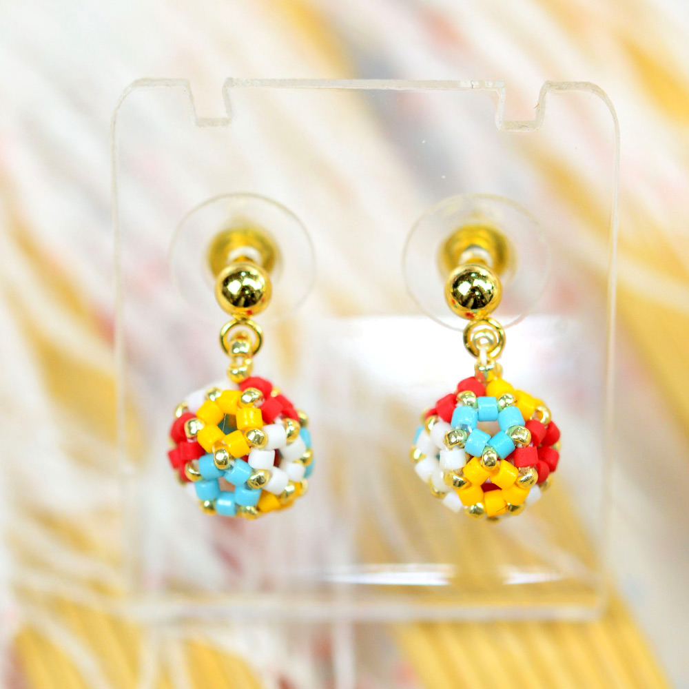Серьги-шарики из бисера