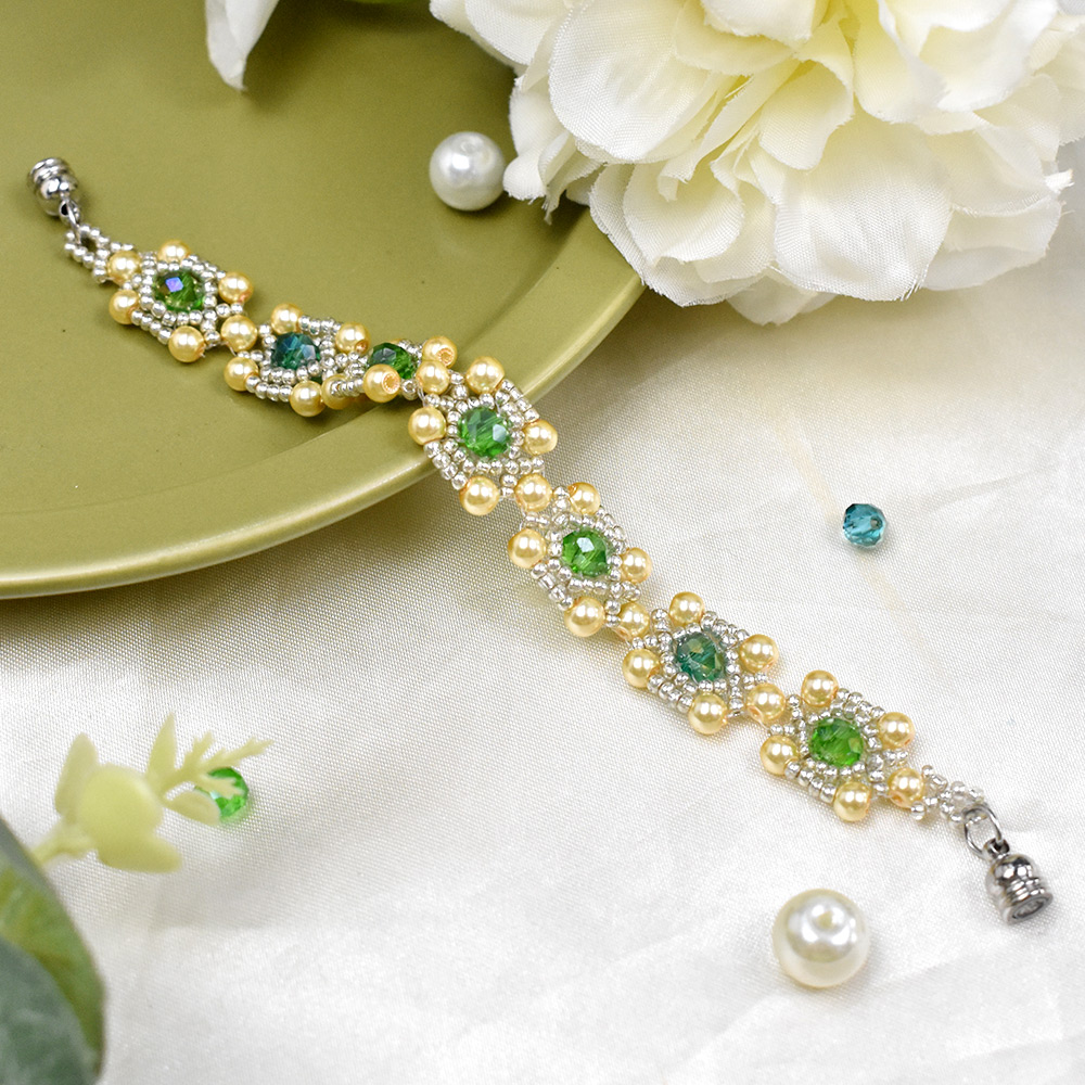 PandaHall Selected мастер-класс по изготовлению элегантного браслета из бисера с ободом.-7