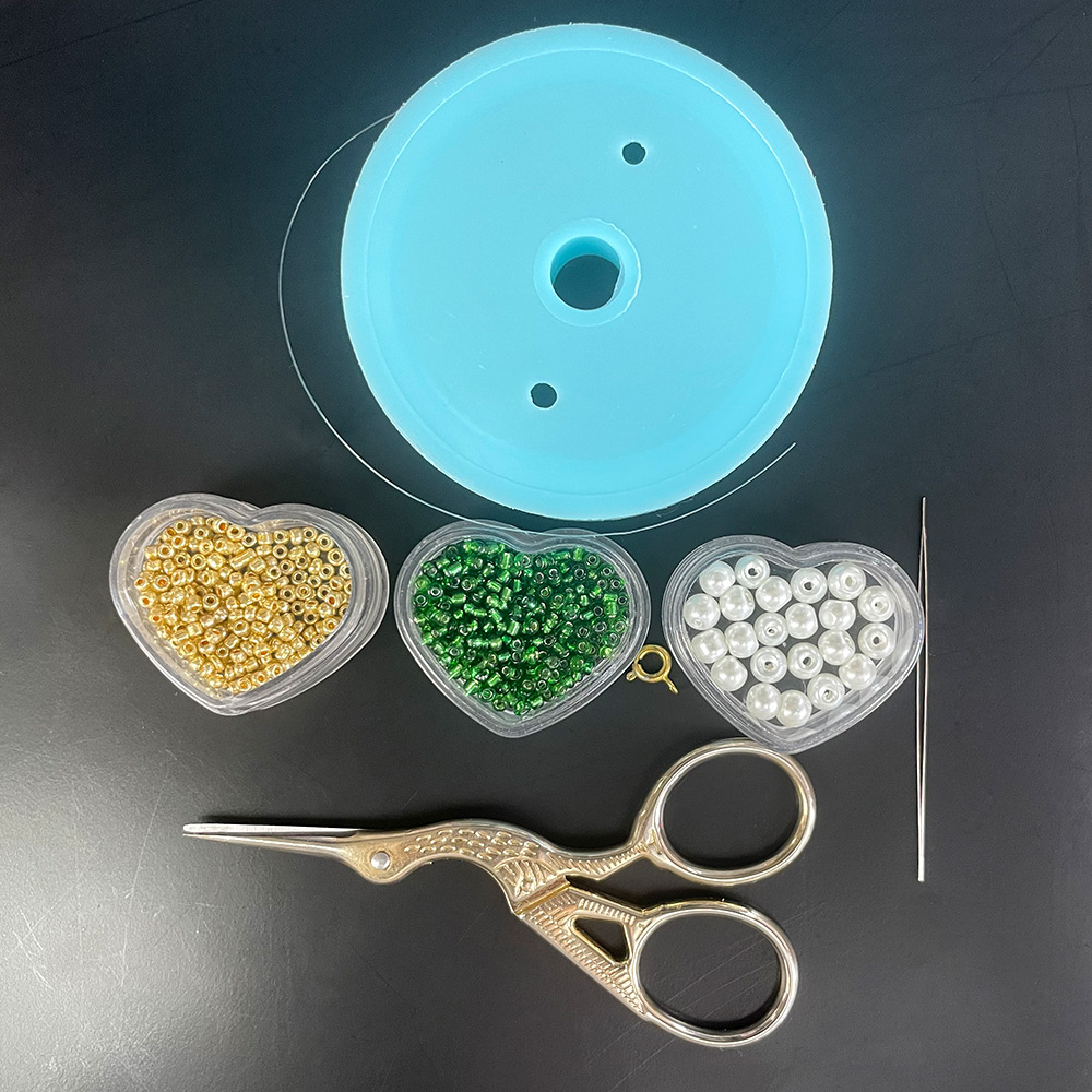 PandaHall Selected мастер-класс по изготовлению колье с бантом из бисера-2