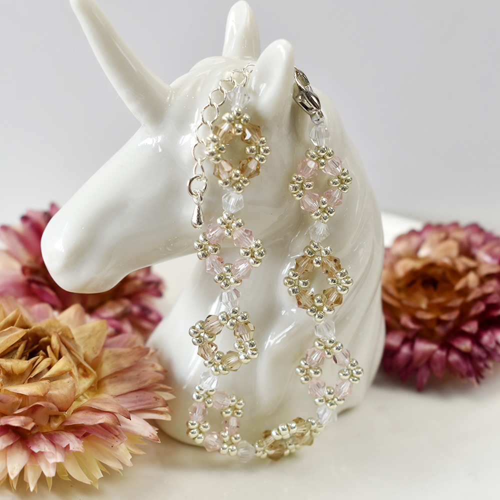 Браслет с хрустальными бусинами-8