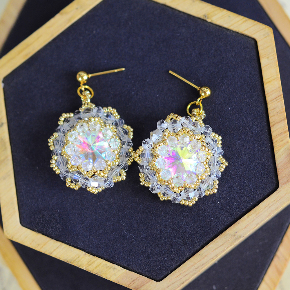 Серьги из стеклянных бусин с кабошоном из страз-7