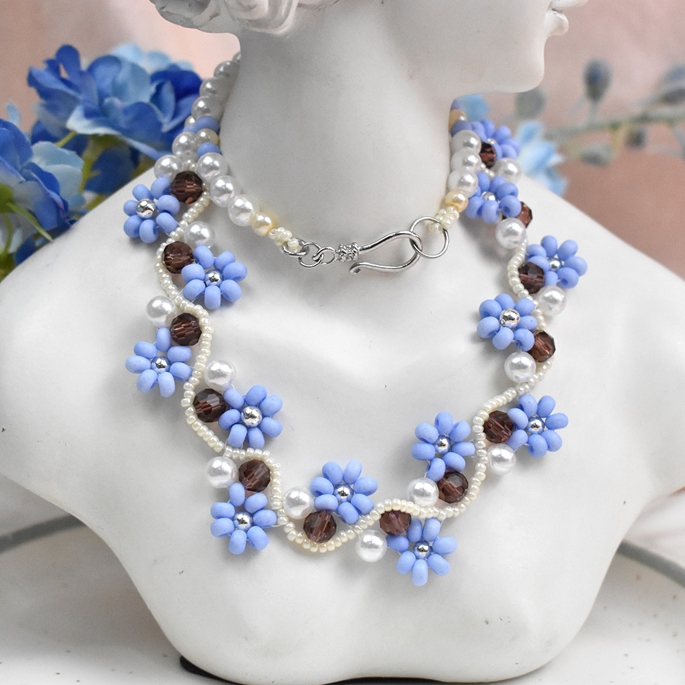 Голубое ожерелье из жемчуга в свежем стиле-1