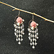 Boucles d'oreilles pendantes en copeaux de quartz rose-1