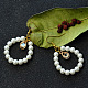 Boucles d'oreilles créoles perles blanches avec strass-5