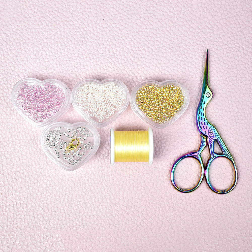 Браслет из бисера в форме сердца-2