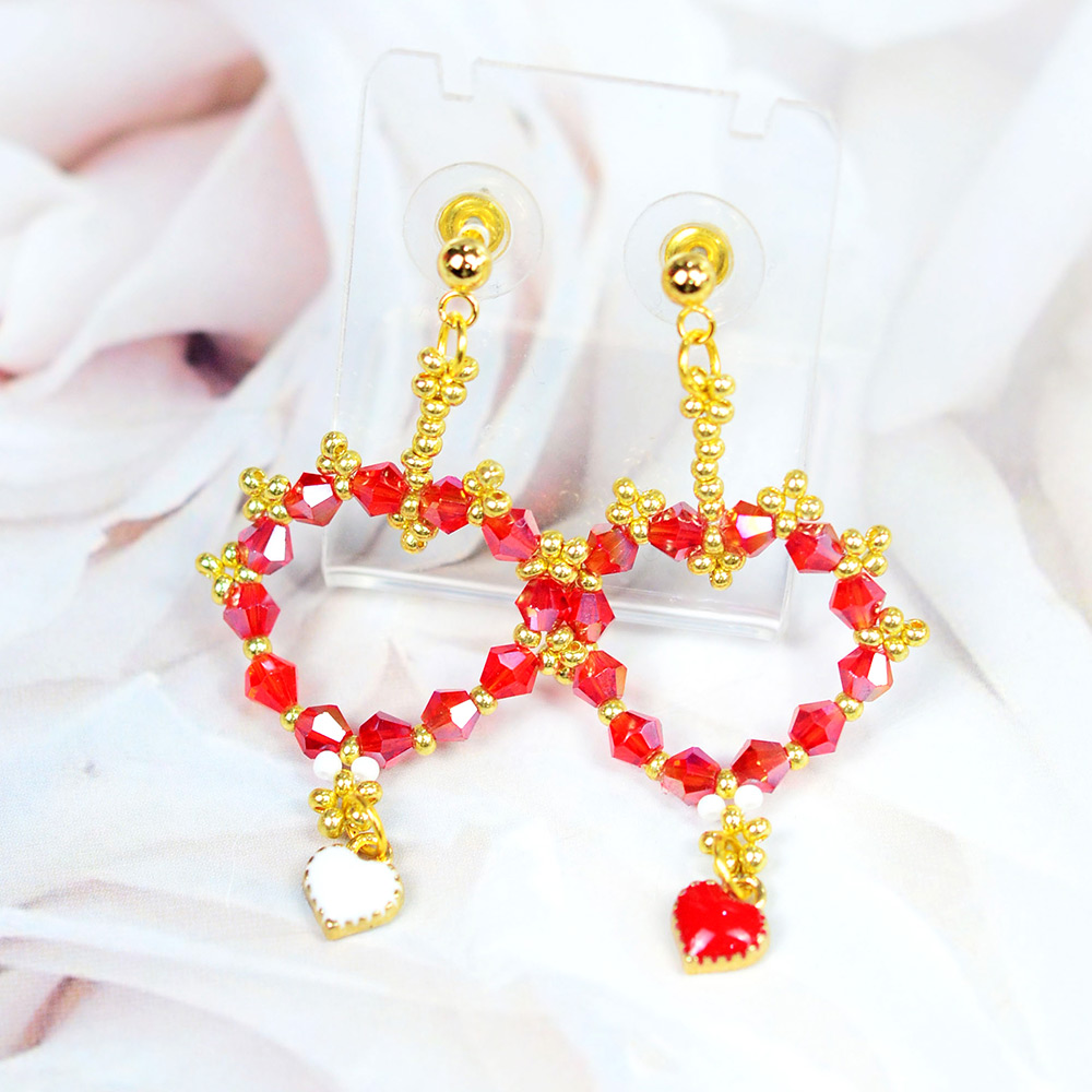 PandaHall Selected мастер-класс по изготовлению сережек-сердечек из бисера ко Дню Святого Валентина-7