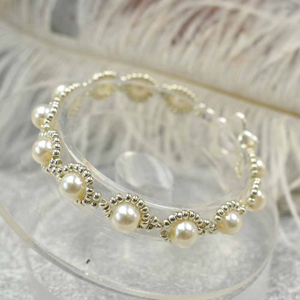 PandaHall Selected мастер-класс по изготовлению браслета из бисера с жемчужными бусинами.-5