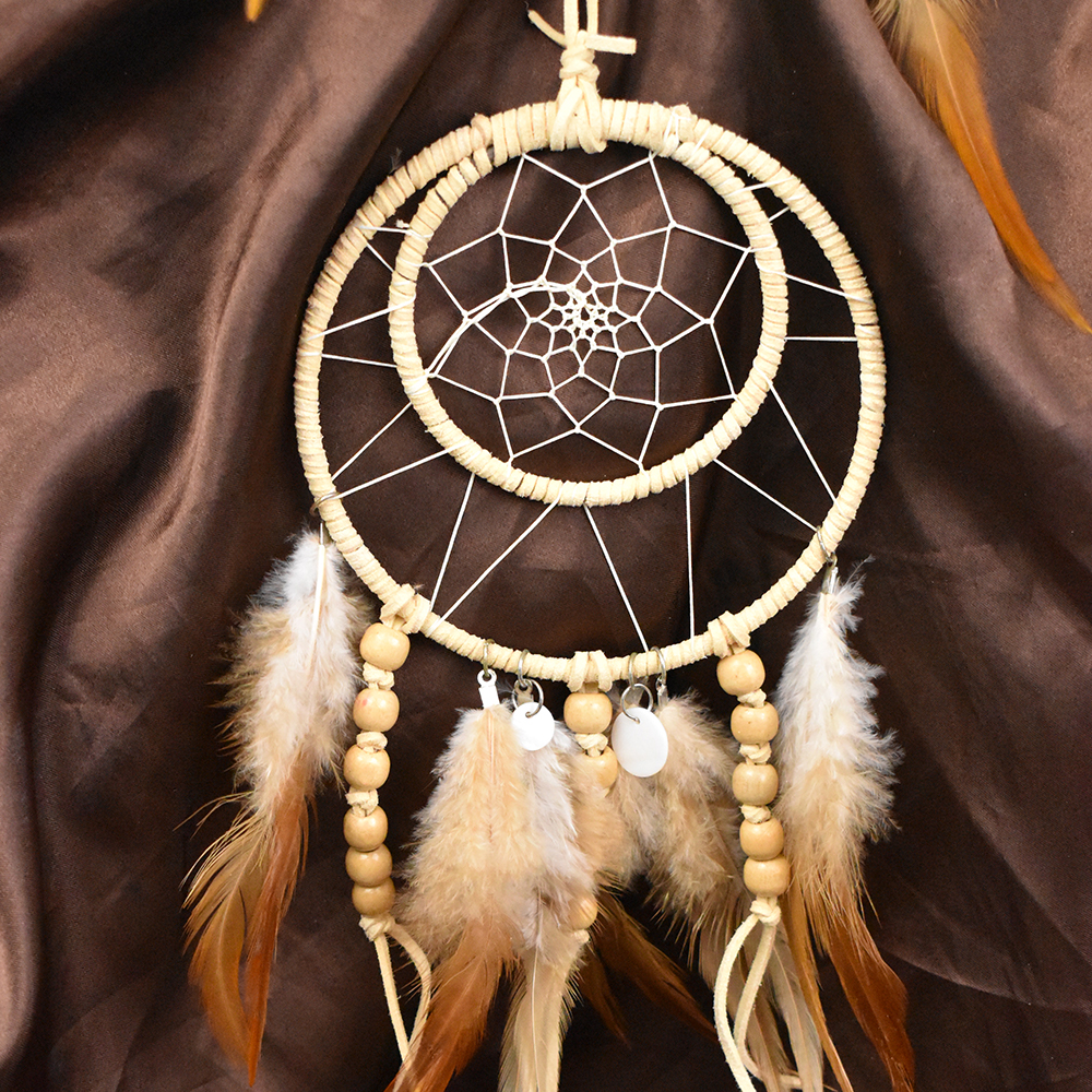 Ловец снов карамельного цвета