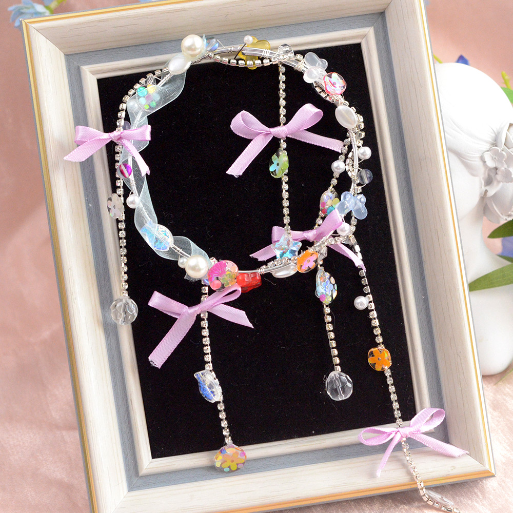 Головной убор из смоляной ленты