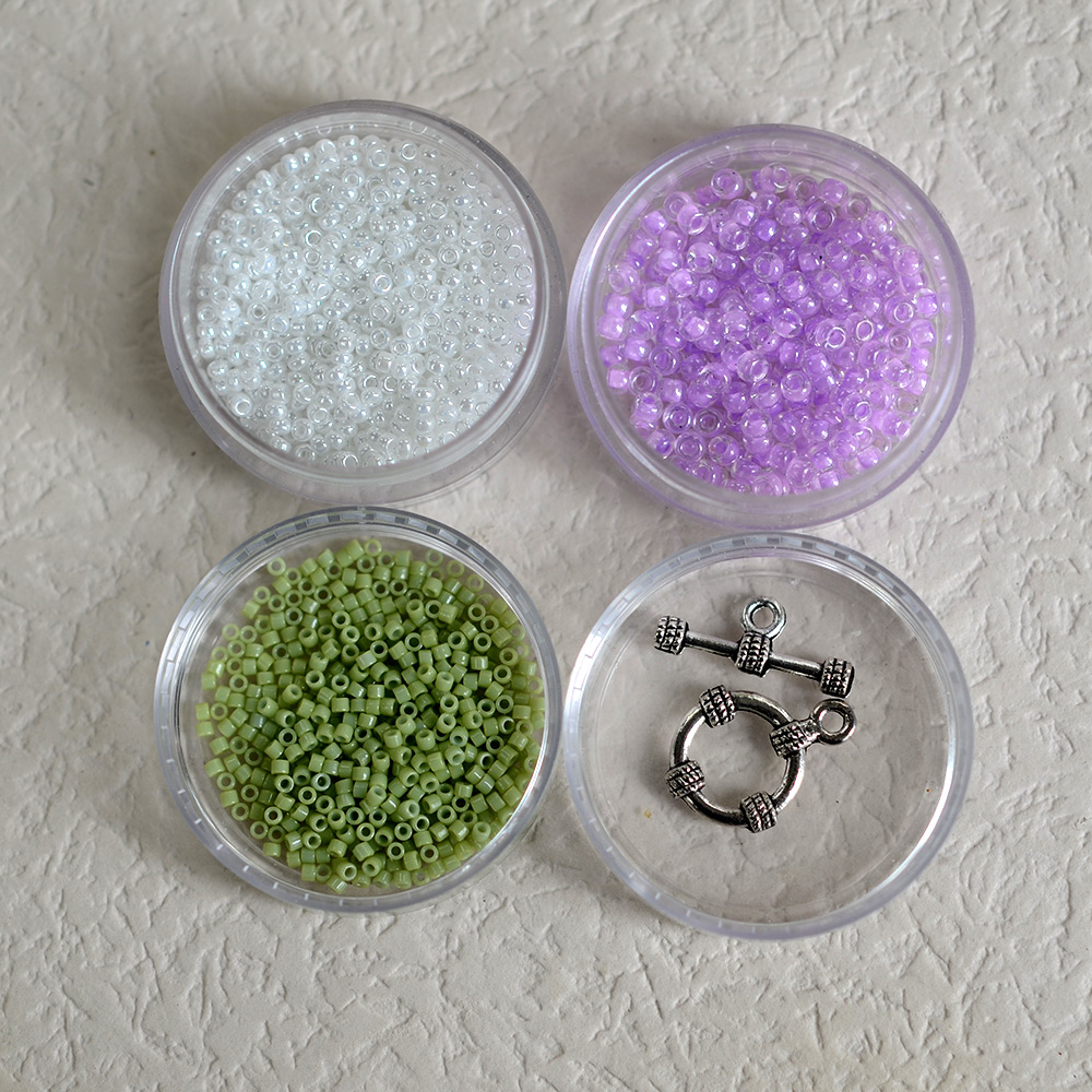 PandaHall Selected мастер-класс по изготовлению спирального ожерелья из бисера.-2