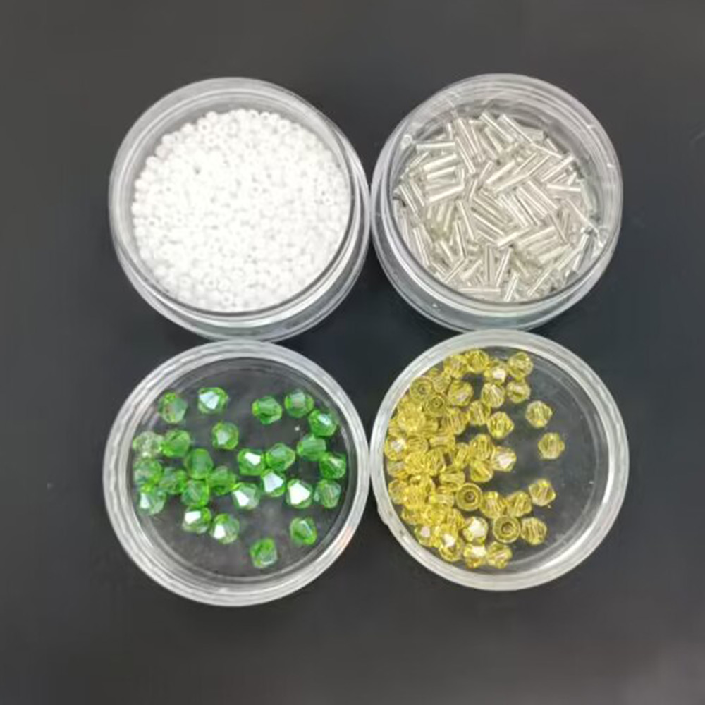 PandaHall Selected мастер-класс по изготовлению биконусного браслета из бисера.-2