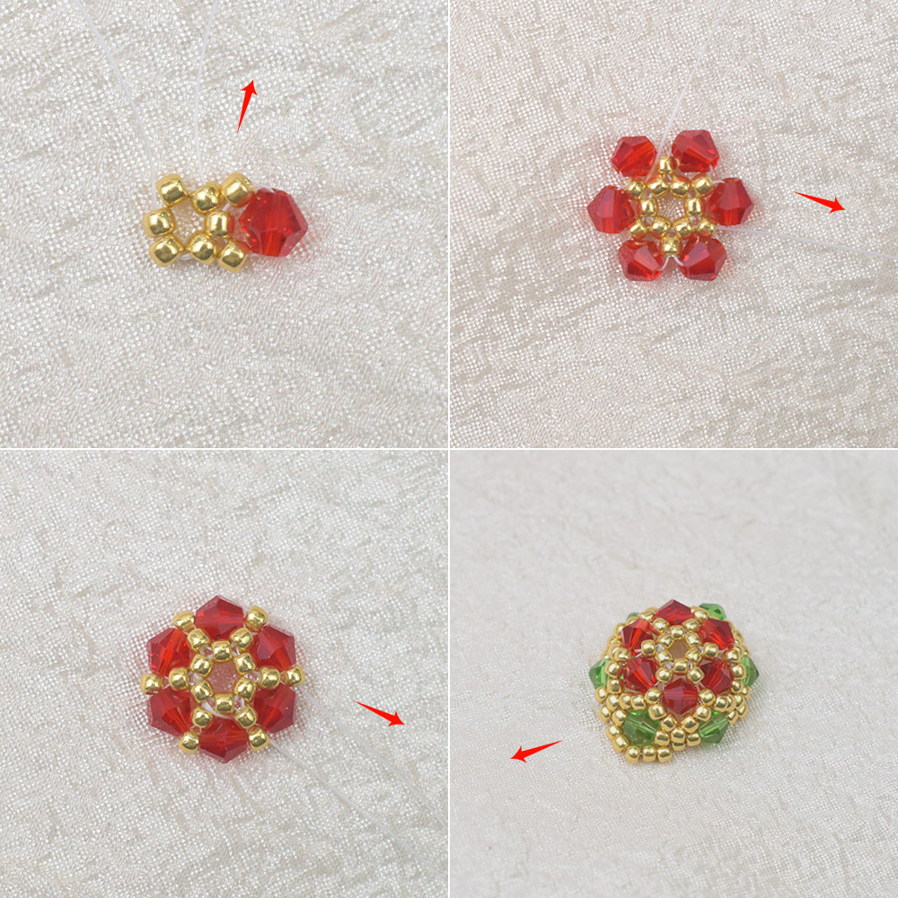 Подвеска из рождественского колокольчика и стеклянных бусин-3