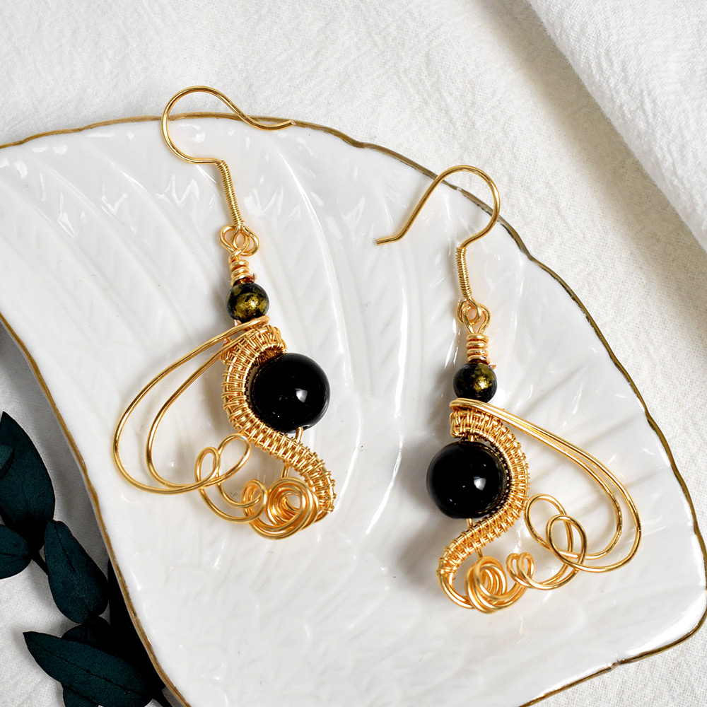 Серьги из проволоки