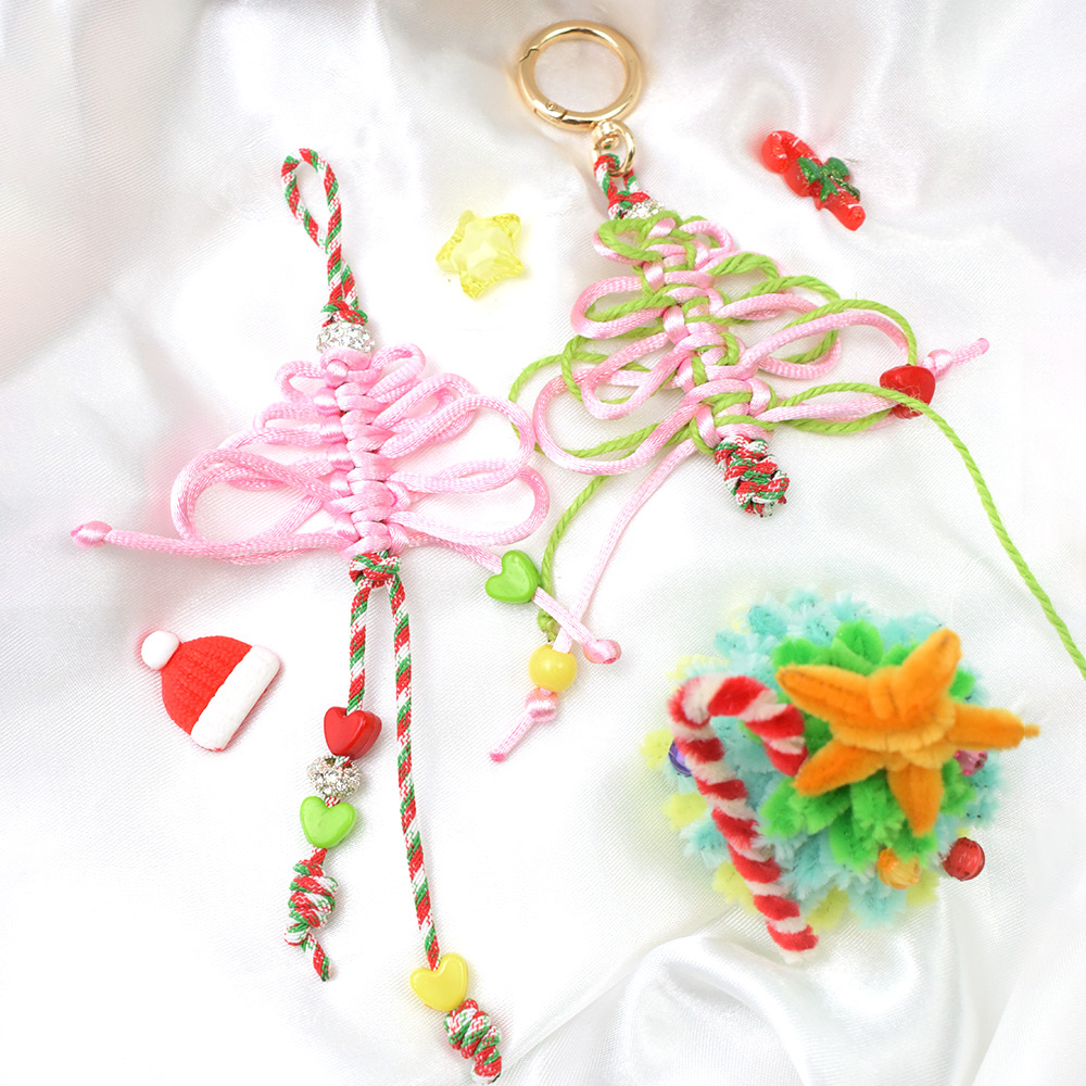 Елочное украшение в технике макраме-1