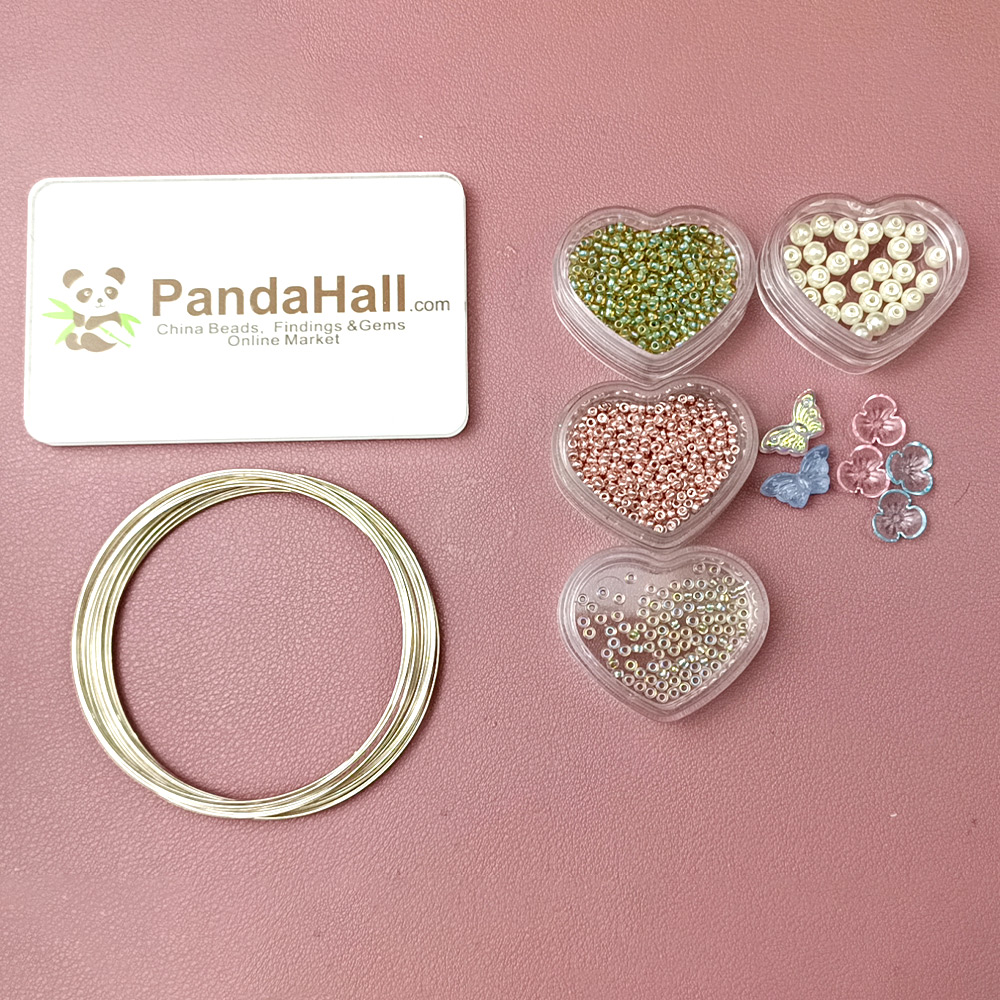 Браслет-бабочка из бисера