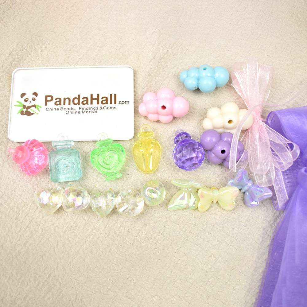 Фиолетовая лента, колокольчик ветра