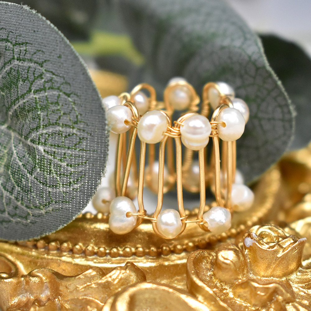 Кольцо из проволоки с жемчугом-5