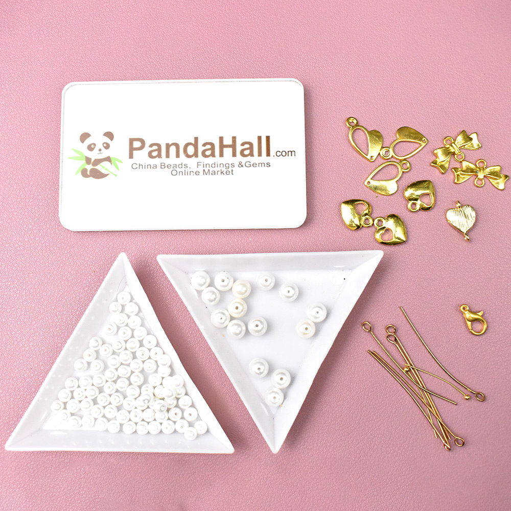 Симпатичное стильное многорядное ожерелье