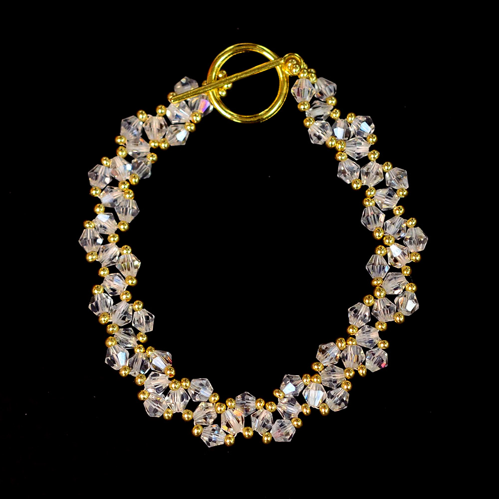 PandaHall Selected мастер-класс по изготовлению граненого браслета из стеклянных бусин.-6