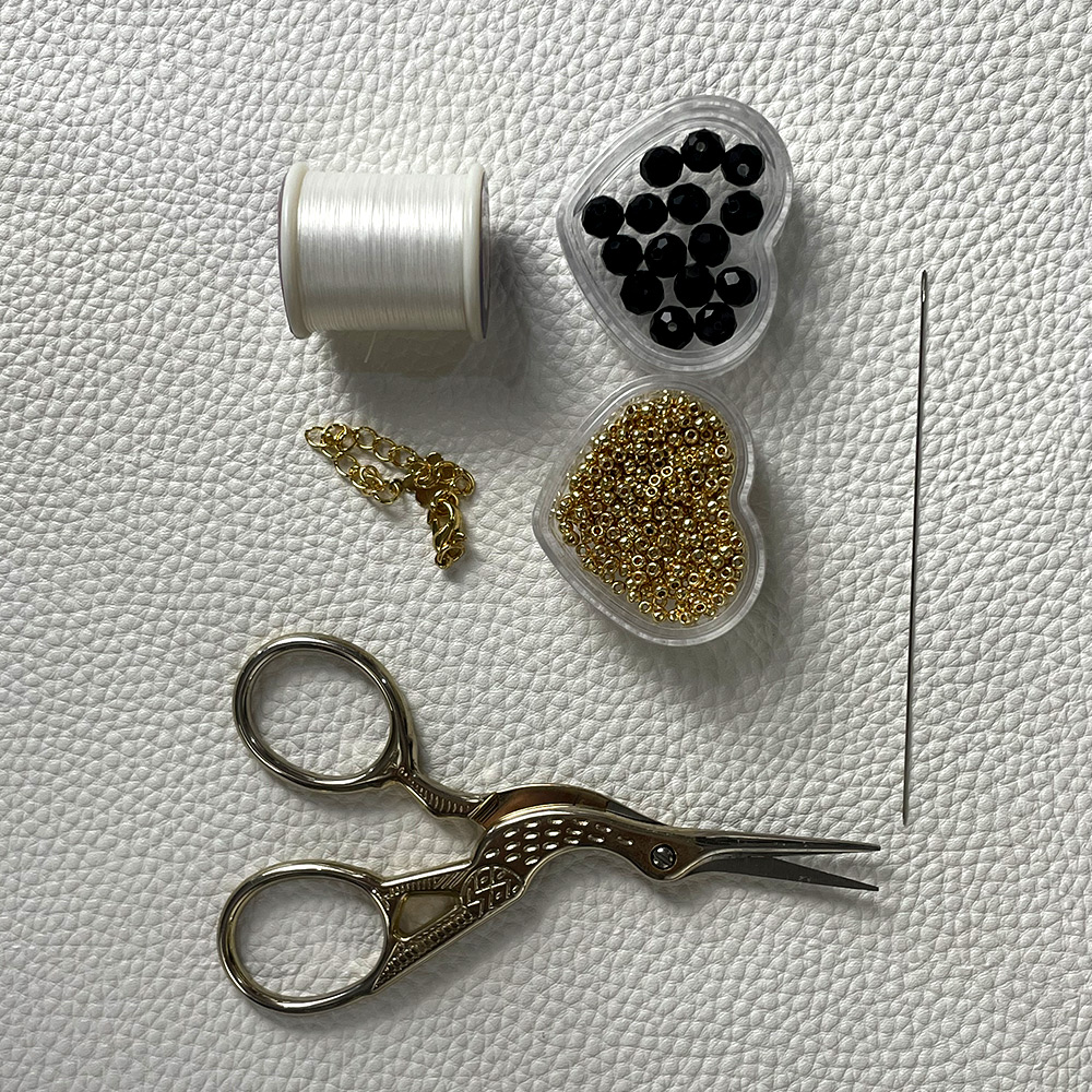 Браслет из черного и золотого стекла со стеклянными бусинами-2