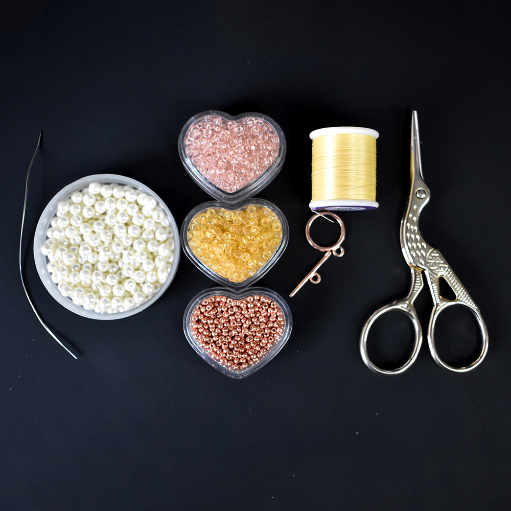 PandaHall Selected мастер-класс по изготовлению весеннего браслета из бисера.-2