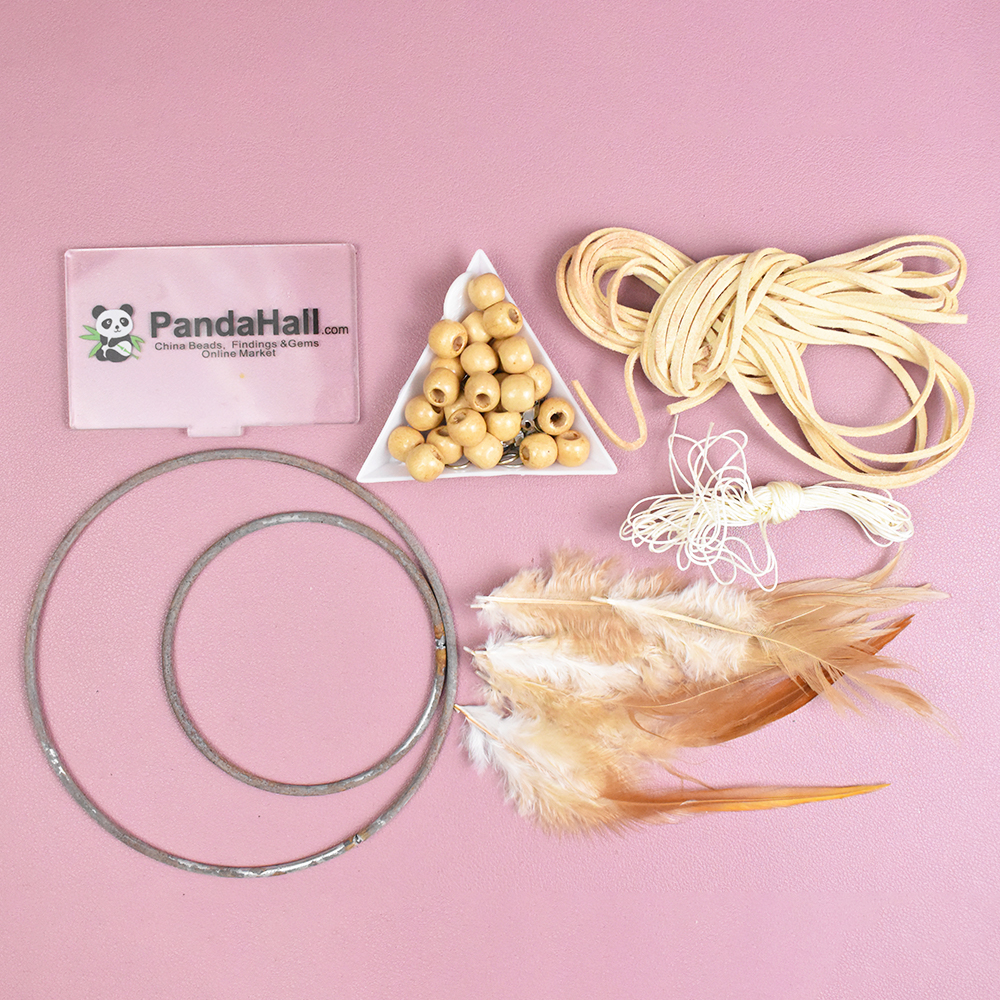 Ловец снов карамельного цвета