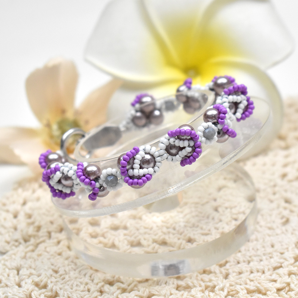 PandaHall Selected мастер-класс по изготовлению браслета из фиолетового жемчуга и бисера.-8